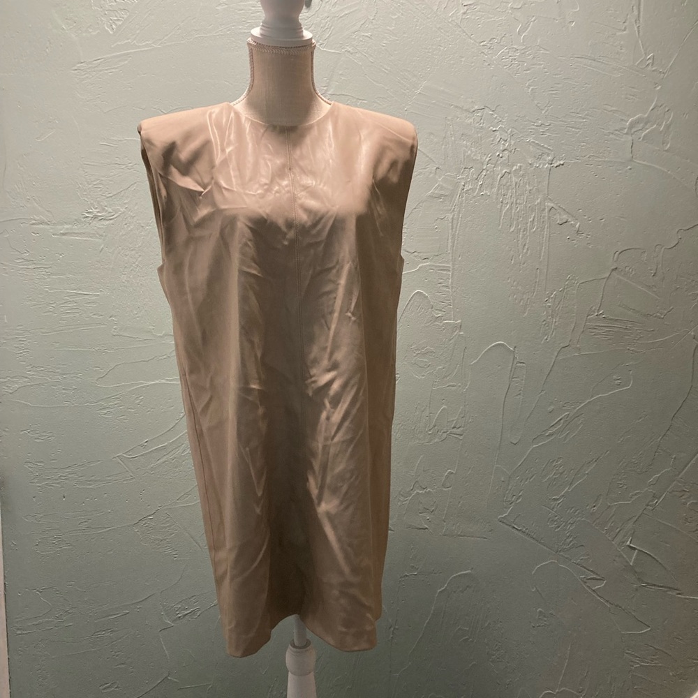 Zara 
L- Sheath Dress 
Faux leather